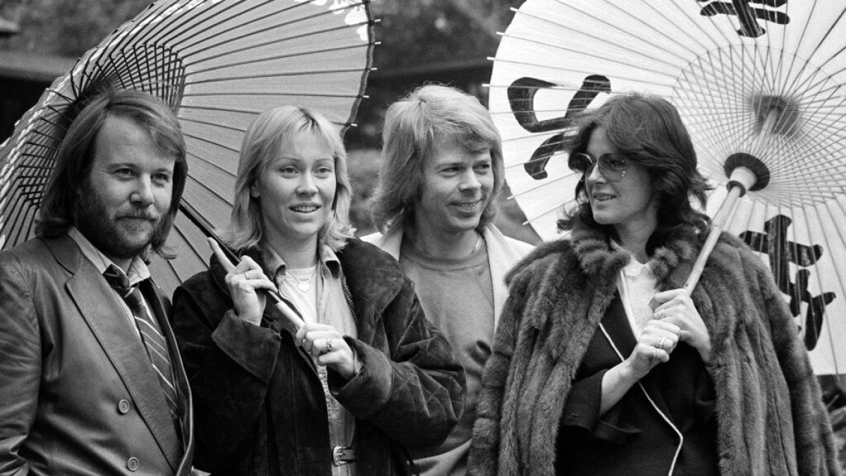 Die vier Mitglieder der schwedischen Popgruppe ABBA 1980 in Tokio.