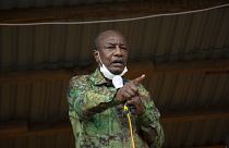Un comandante del Ejército guineano asegura haber disuelto el Gobierno