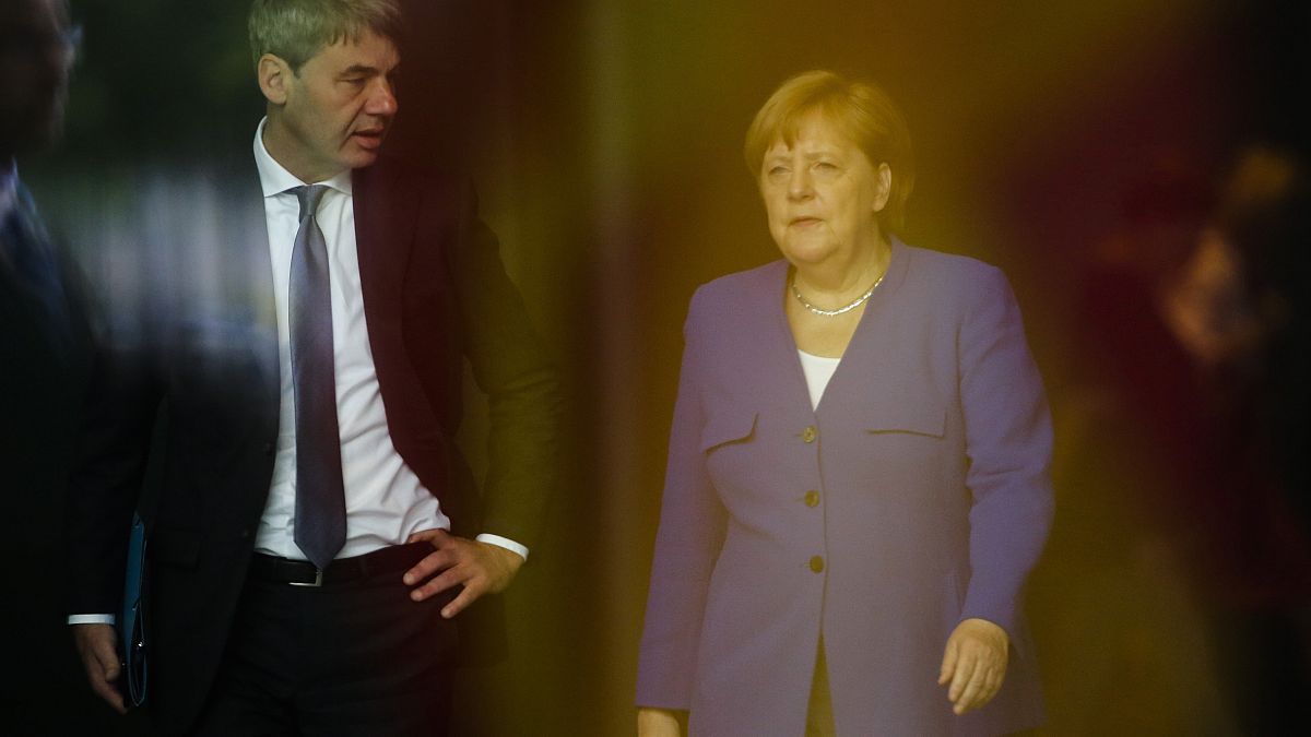 Kanzlerin Merkel und ihr ehemaliger Berater Jan Hecker im Juni 2019