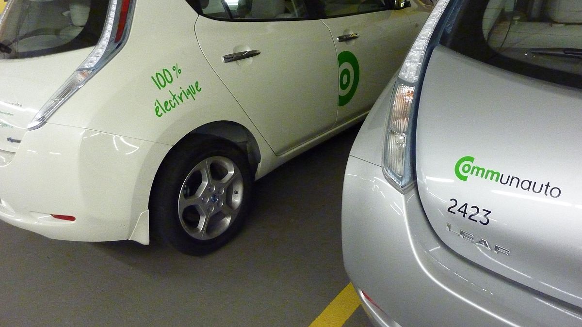 السيارات الكهربائية التابعة لشركة كومان أوتو في مونتريال.