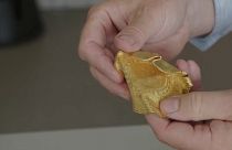 Joyas de oro de hace 1500 años descubiertas en unas ruinas danesas
