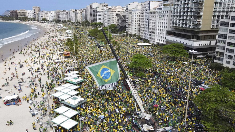 Βραζιλία: Διαδηλώσεις υποστηρικτών Μπολσονάρου - Στο στόχαστρο το Ανώτατο  Δικαστήριο | Euronews