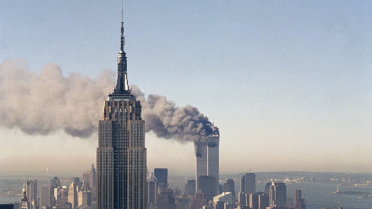 ABD'de finans sisteminin kalbi sayılan New York, 11 Eylül 2001 sabahı İkiz Kuleler'e yönelik terör saldırılarıyla uyandı