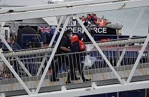 El Reino Unido planea devolver embarcaciones de inmigrantes a Francia