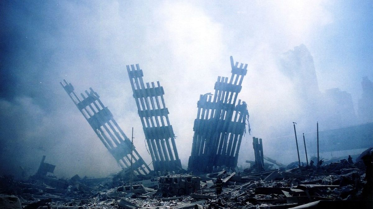 Les décombres des tours jumelles, le 11 septembre 2001
