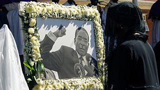 Zimbabwe magistrate rules Mugabe should be reburied
