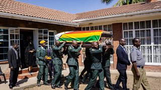 Zimbabwe : l'exhumation du corps de Robert Mugabe divise