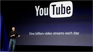 المؤسس الشريك والمدير التنفيذي السابق لشركة آبل ستيف جوبز يتحدّث عن تطبيق "يوتيوب" 9 أيلول/سبتمبر 2009