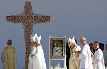 El papa Francisco durante la misa celebrada este domingo en Budapest