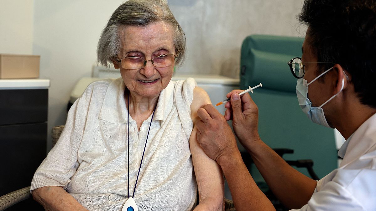 600 000 personnes âgées dans les Ehpad sont concernées par la campagne de rappel pour une troisième dose de vaccin contre le Covid-19