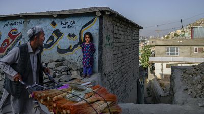 تصاویری از کابل تحت حاکمیت طالبان؛ استیصال مردم و شتاب و جولان فقر