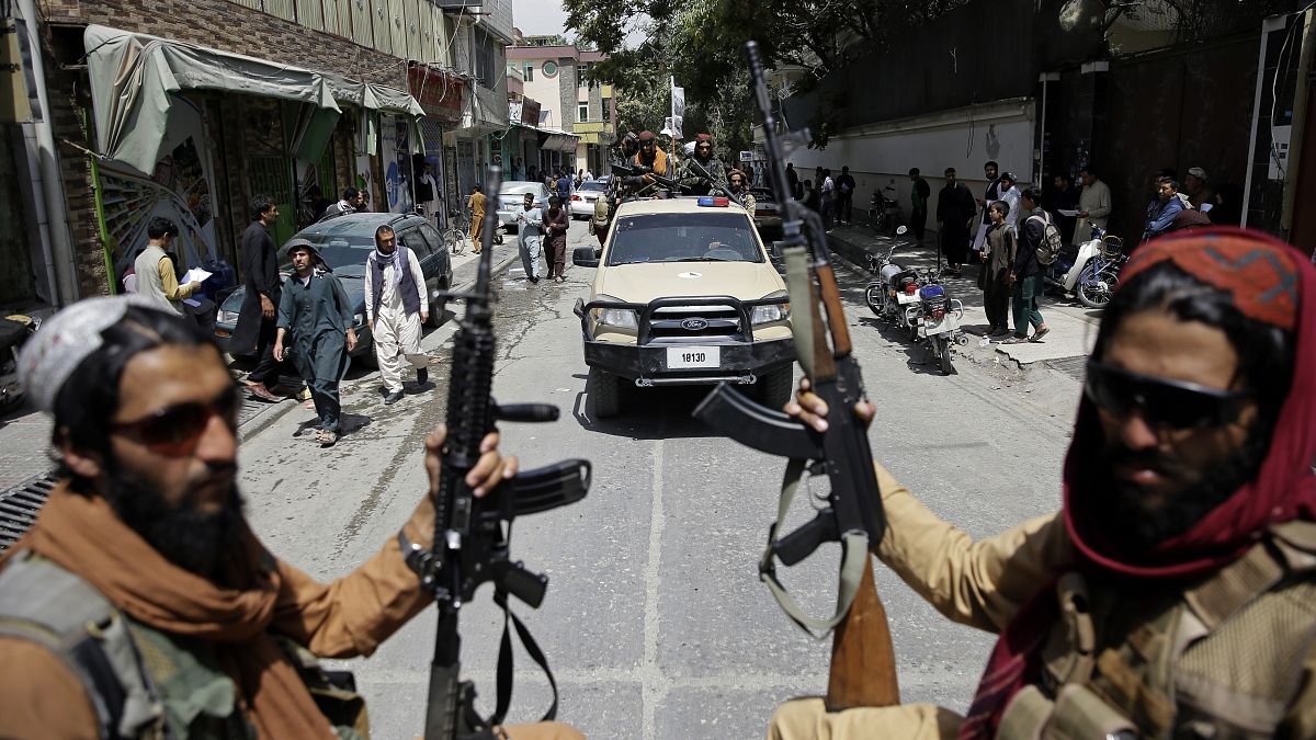 مقاتلو طالبان خلال دورية في العاصمة الافغانية كابل. 2021/08/19