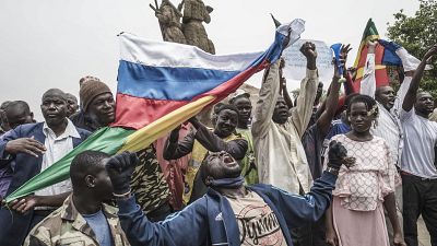 Mali : "aucune négociation officielle en cours", selon le Kremlin