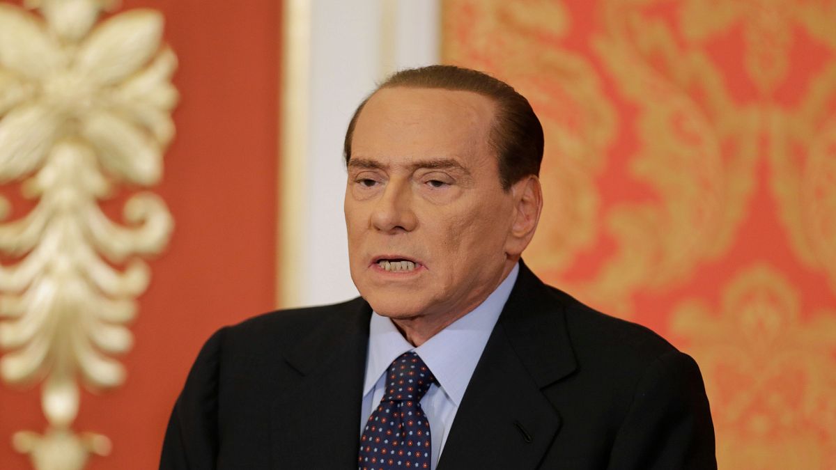 Eski İtalya Başbakanı Sivio Berlusconi (arşiv) 