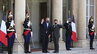 الرئيس الفرنسي إيمانويل ماكرون ورئيس الوزراء الأسترالي سكوت موريسون في الإليزيه، يونيو 2021