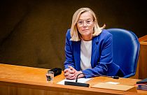 La ministra de Exteriores de Países Bajos renuncia por retrasos en Afganistán