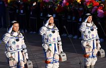 Tornati sulla Terra i tre astronauti cinesi rimasti 90 giorni nello spazio