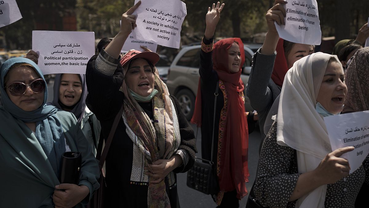 مظاهرة نسائية في كابول ضد طالبان