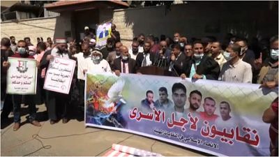 مسيرة دعم في غزة للأسرى الستّة الذين فروّا من سجن "جلبوع" وأعادت إسرائيل اعتقالهم، الأحد 19 أيلول/سبتمبر 2021