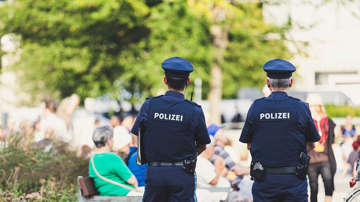 Polizisten in Erlangen, Deutschland, 17.08.2018