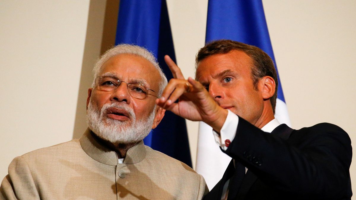 Fransa Cumhurbaşkanı Emmanuel Macron ve Hindistan Başbakanı Narendra Modi 
