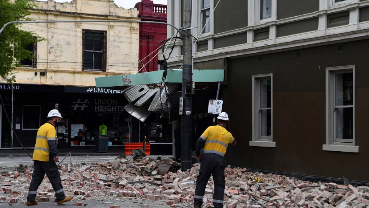 Melbourne yakınlarındaki depremde birçok bina hasar gördü