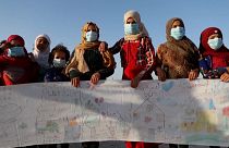 Syrische Kinder malen für den Frieden