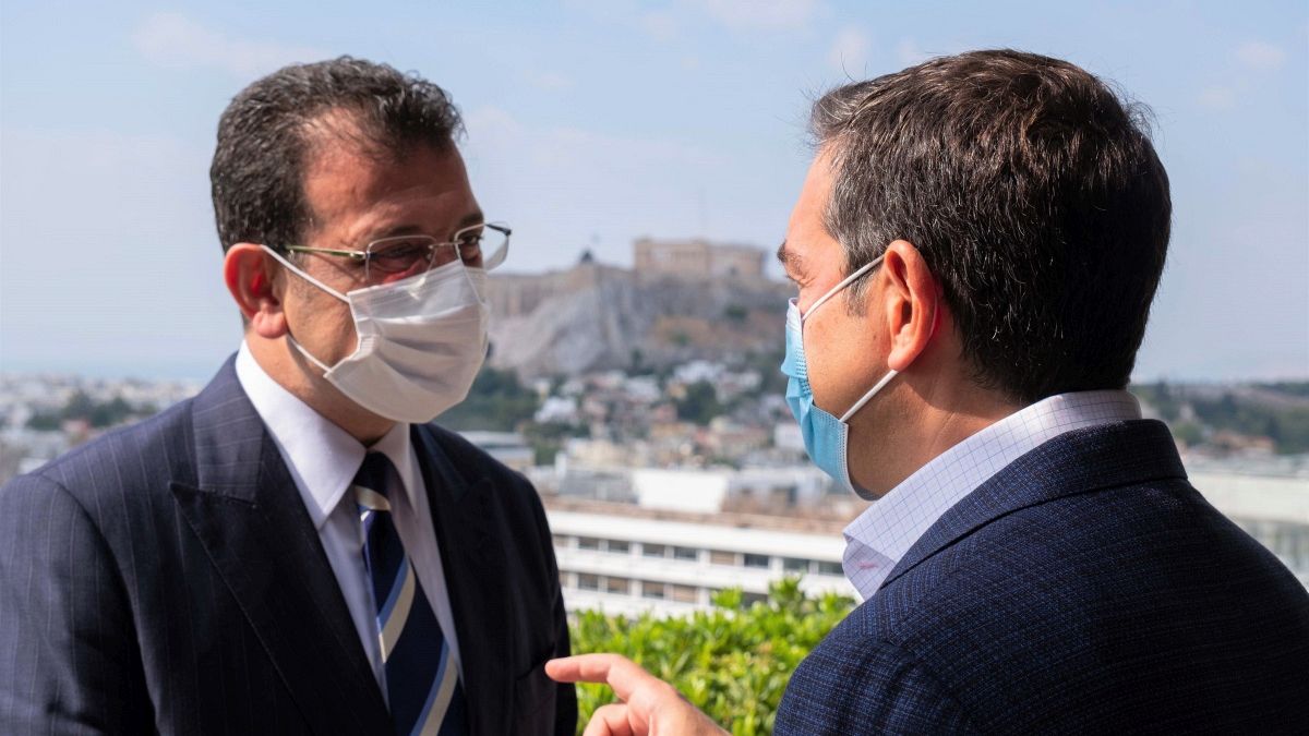 Ο δήμαρχος της Κωνσταντινούπολης Εκρέμ Ιμάμογλου και ο πρόεδρος του ΣΥΡΙΖΑ Αλέξης Τσίπρας