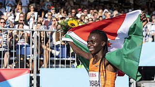 L'athlète Francine Niyonsaba de retour au Burundi 