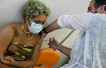 البرتغال تبلغ معدلات قياسية في تطعيم مواطنيها باللقاحات المضادة لـ"كوفيد 19"