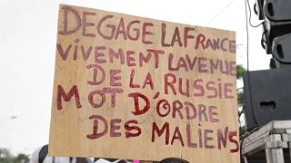 Mali : grand rassemblement pro-Russie et contre la CEDEAO