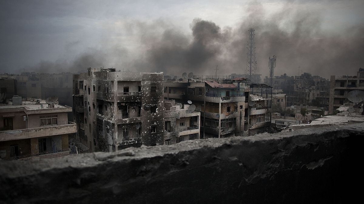 صورة التقطت في 2 تشرين الأول/أكتوبر 2012 لمنطقة سيف الدولة في مدينة حلب شمال سوريا أثناء اندلاع الاشتباكات بين قوات الحكومة وفصائل المعارضة