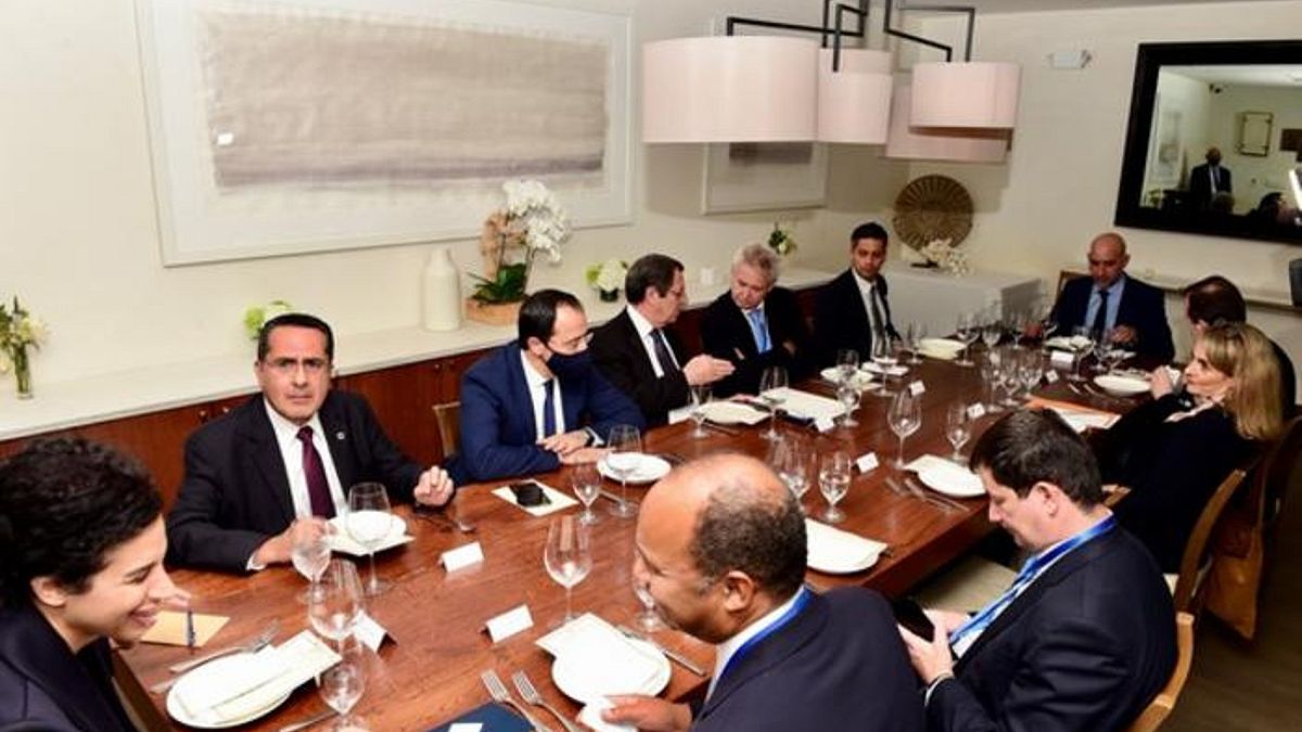 Γεύμα στους εκπροσώπους των μόνιμων μελών του Συμβουλίου Ασφαλείας των Ηνωμένων Εθνών