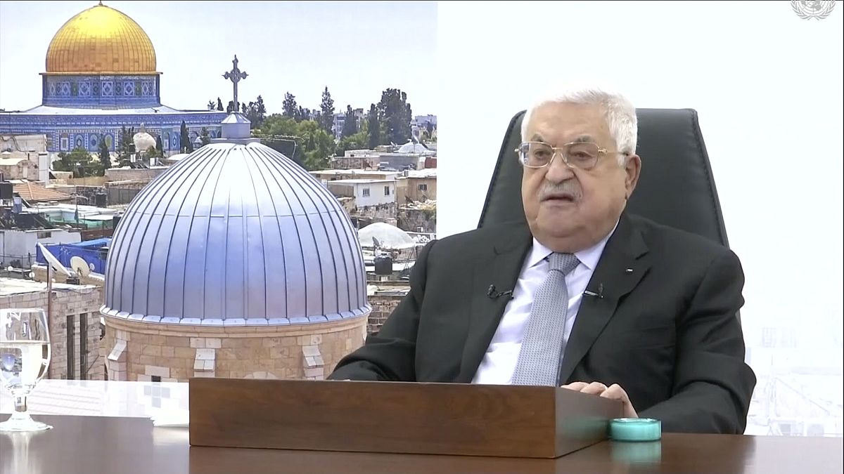 صورة مأخوذة من مقطع فيديو لرئيس السلطة الفلسطينية محمود عباس وهو يلقي كلمة عن بعد في الجلسة 76 للجمعية العامة للأمم المتحدة  الجمعة 24 أيلول/سبتمبر 2021