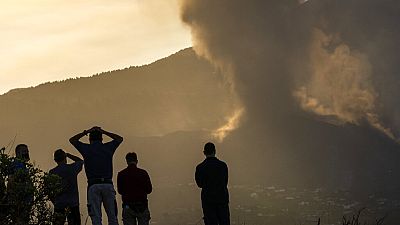 Λα Πάλμα: Συνεχίζει να βρυχάται το ηφαίστειο Κούμπρε Βιέχα