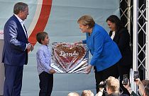 Angela Merkel is buzdított Armin Laschet záró kampánygyűlésén 