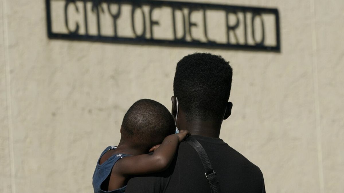 Haiti: migranti lasciano la frontiera tra Messico e Stati Uniti
