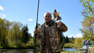 Rusya Devlet Başkanı Vladimir Putin Sibirya'da balık tutarken