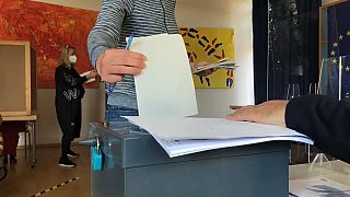 Dans le bureau de vote de l'école Anne Franck de Berlin-Mitte