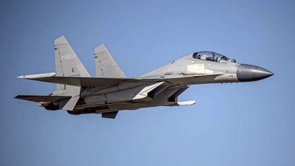 Kína ilyen PLA J-16 vadászgépeket küld időnként fenyegetően Tajvan fölé