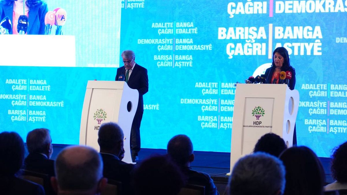HDP deklarasyonu Pervin Buldan ve Mithat Sancar tarafından açıklandı