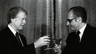 دیدار و گفتگوی محمدرضا شاه، آخرین شاه ایران و جیمی کارتر، رئیس جمهور اسبق آمریکا