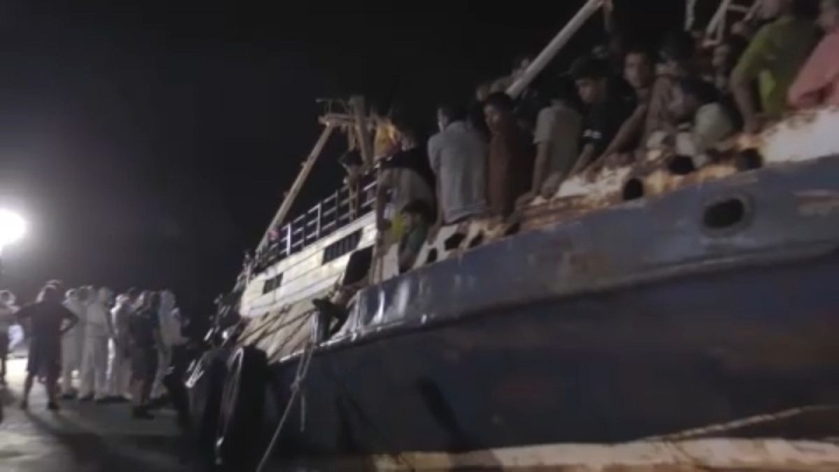 Migrants arrivals in Lampedusa port