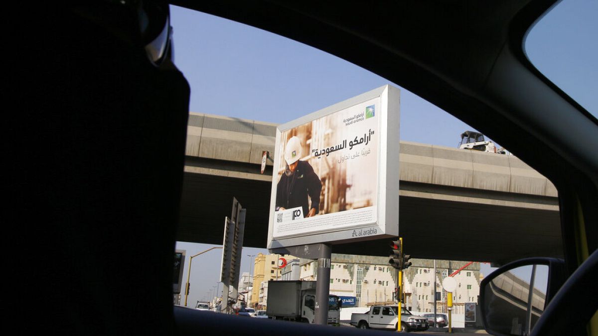 امرأة سعودية تقود السيارة في جدة، المملكة العربية السعودية، الثلاثاء 12 نوفمبر 2019.