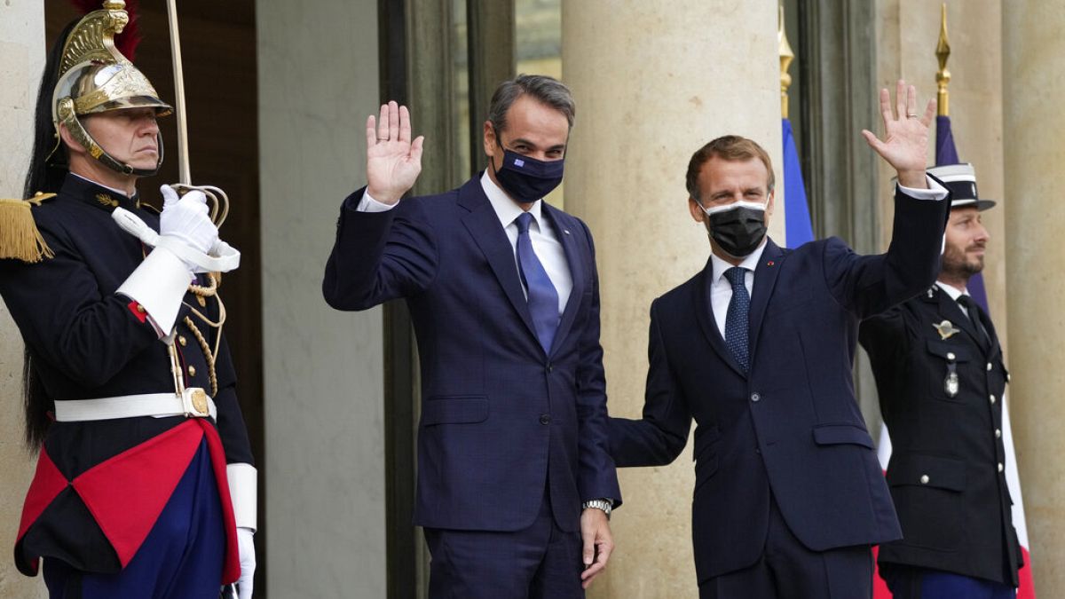 Griechenlands Ministerpräsident Kyriakos Mitsotakis und Frankreichs Präsident Emmanuel Macron
