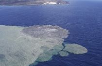 وصول الحمم البركانية إلى المحيط في جزر الكناري.