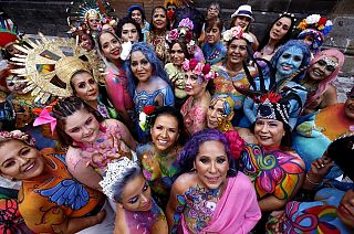 Oktober trägt #PinkRibbon: Kampagne gegen Brustkrebs kehrt zurück