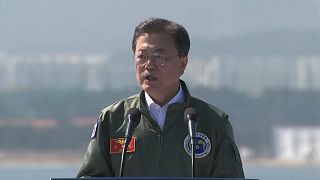 رئيس كوريا الجنوبية مون جاي أثناء مراسم يوم القوات المسلحة