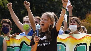 Cientos de jóvenes contra el cambio climático en Milán