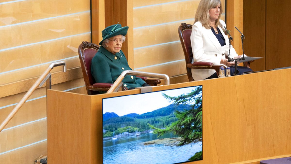 Die Queen hielt eine Rede im schottischen Parlament